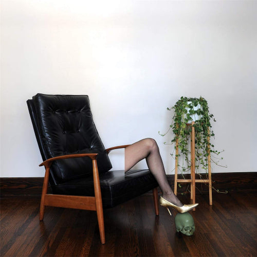 Adult. - Perception is/as/of deception (CD)