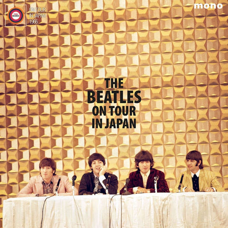 The Beatles - On tour in japan (LP) - Velvet Music