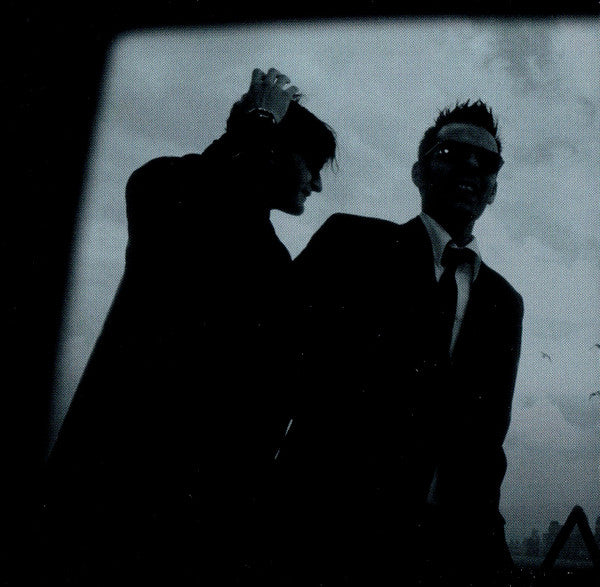 Interpol - Turn on the bright light (CD)